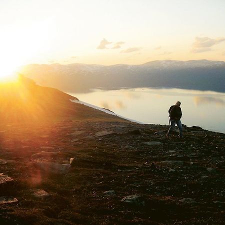 Hotell Fjaellet Bjorkliden  Bagian luar foto